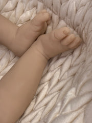 DAHLIA ASLEEP
